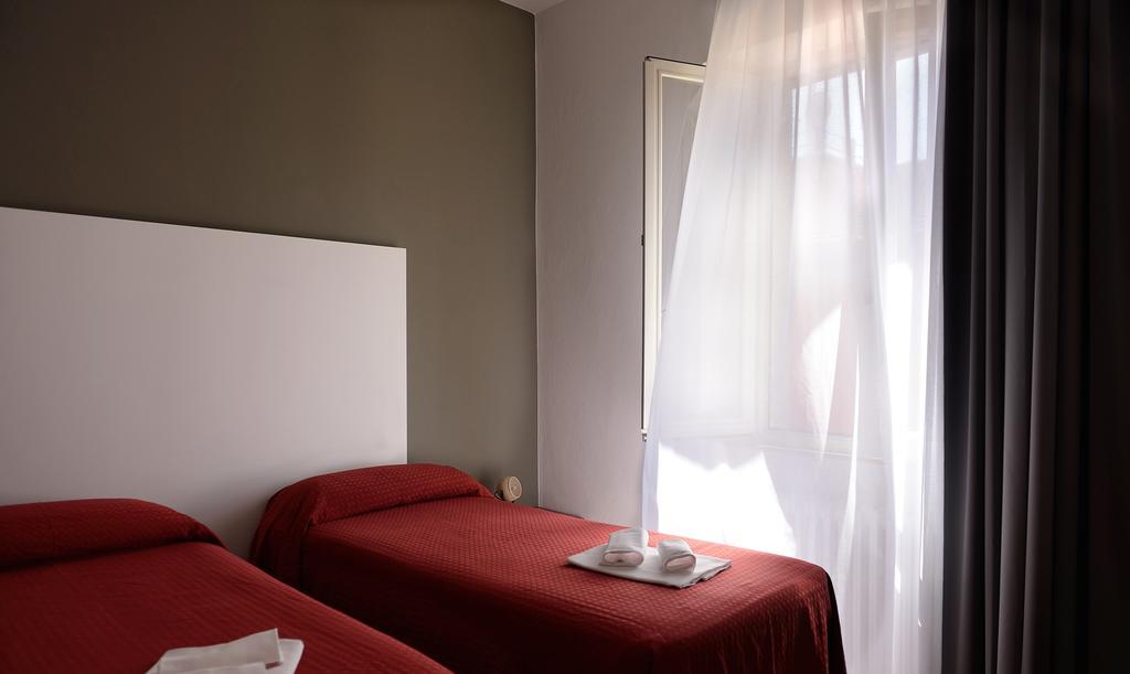 Hotel Piccola Firenze فيرينزولا الغرفة الصورة